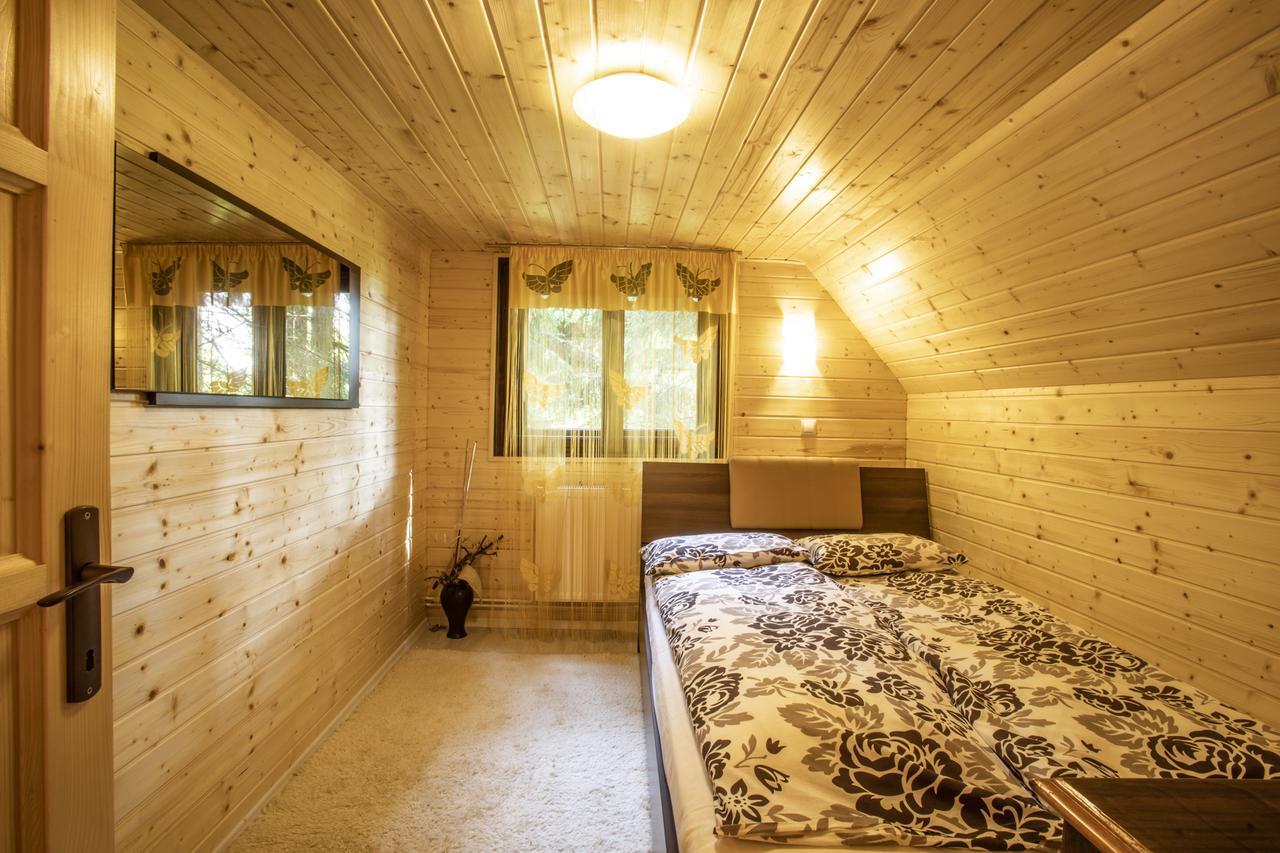 Cabana Adrienne Izvoru Mureşului Exteriér fotografie